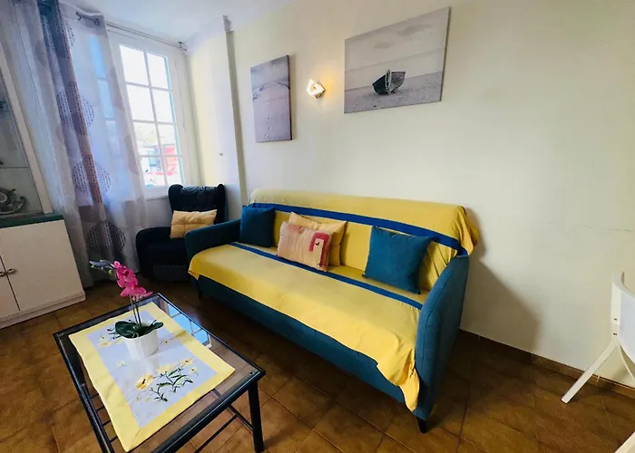 Location Playa Vistas. Cristianos. Wifi.