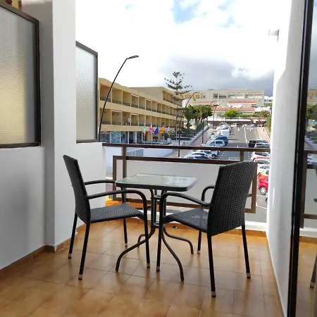 아파트 Location Playa Vistas. Cristianos. Wifi. *